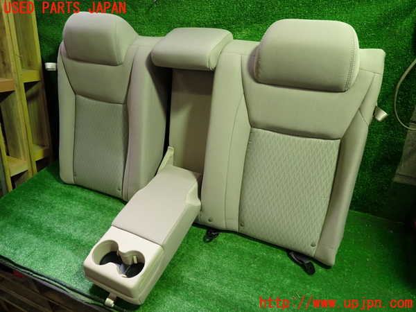 1UPJ-9230777385]クライスラー・300(LX36)リアシート 中古_2