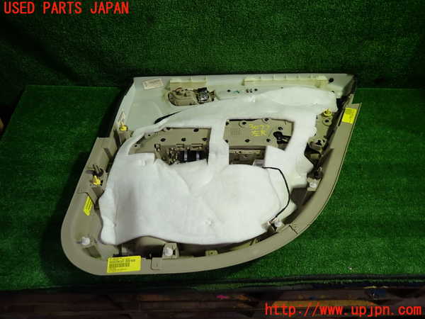 1UPJ-9230771324]クライスラー・300(LX36)左後ドア内張り 中古_3