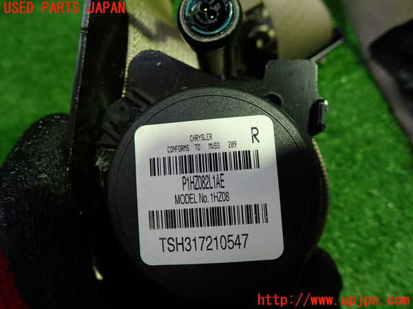 1UPJ-9230777045]クライスラー・300(LX36)運転席シートベルト 中古_3
