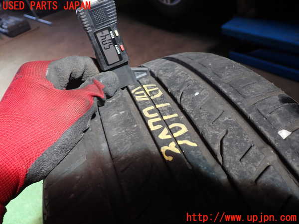 1UPJ-9230779044]クライスラー・300(LX36)タイヤ　ホイール　1本④ 235/55R18 中古_4
