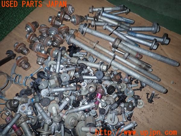 3UPJ=9230780720]ジャガー XJ(J12LA X351)ネジ・ナット・ステー類 セット ジャンク_3