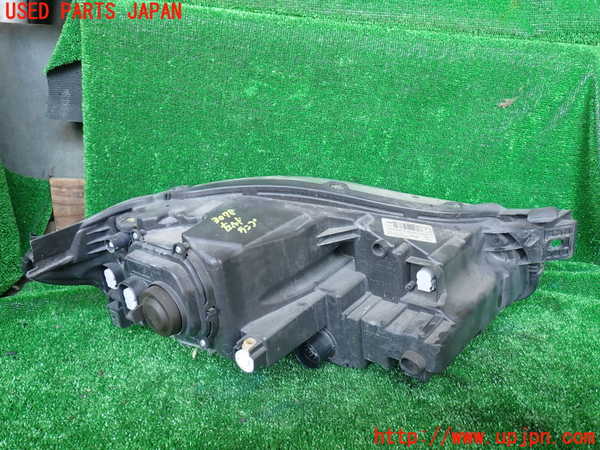 1UPJ-9230781132]ジャガー・XJ(J12LA)左ヘッドライト HID 中古_3
