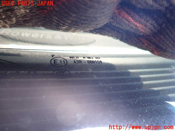 1UPJ-9230781560]ジャガー・XJ(J12LA)リアガラス M-50L3 中古_2