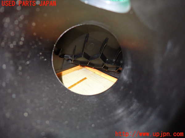 1UPJ-9230782560]ジャガー・XJ(J12LA)エアクリーナーボックス 中古_4