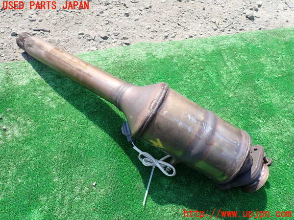 1UPJ-9230782661]ジャガー・XJ(J12LA)触媒1 (右側) 中古_2