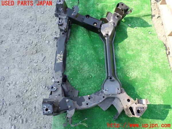1UPJ-9230785285]ジャガー・XJ(J12LA)フロントメンバー 中古_3