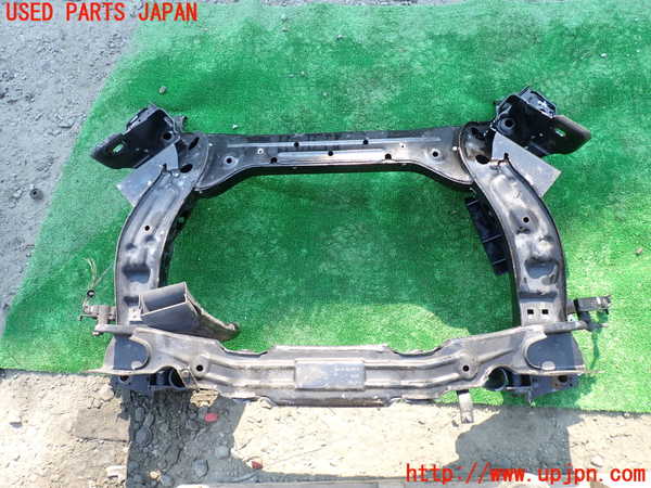 1UPJ-9230785285]ジャガー・XJ(J12LA)フロントメンバー 中古_4