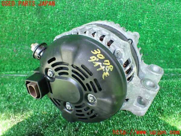 1UPJ-9230786015]ジャガー・XJ(J12LA)オルタネーター(ダイナモ) 中古_2