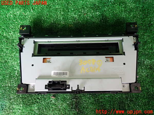 1UPJ-9230786066]ジャガー・XJ(J12LA)エアコンスイッチ1 中古_3