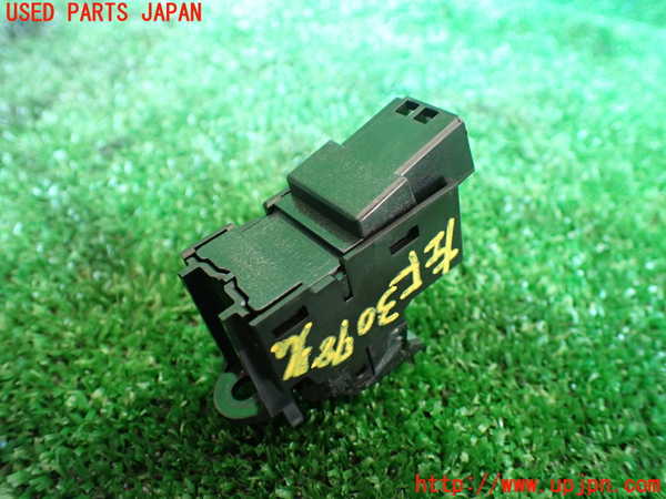1UPJ-9230786245]ジャガー・XJ(J12LA)左前パワーウィンドウスイッチ 中古_2