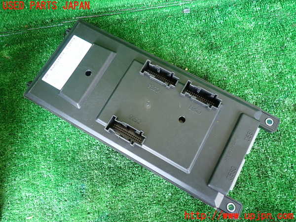 1UPJ-9230786742]ジャガー・XJ(J12LA)ヒューズボックス2 中古_2