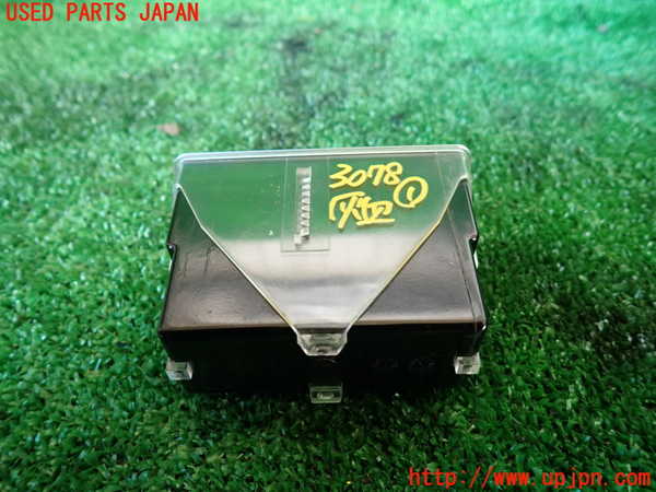 1UPJ-9230787821]ジャガー・XJ(J12LA)灰皿1 中古_2