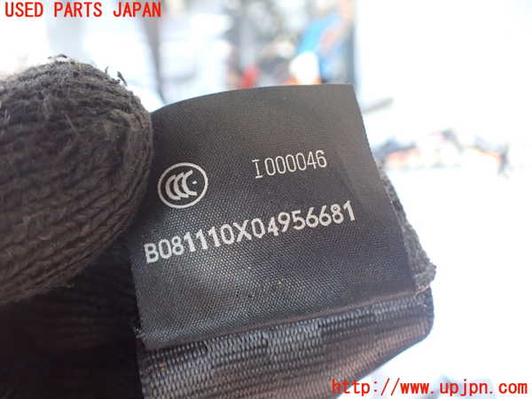 1UPJ-9230787155]ジャガー・XJ(J12LA)右2列目シートベルト 中古_3