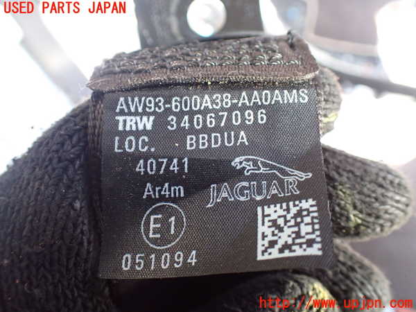 1UPJ-9230787135]ジャガー・XJ(J12LA)真中2列目シートベルト 中古_2