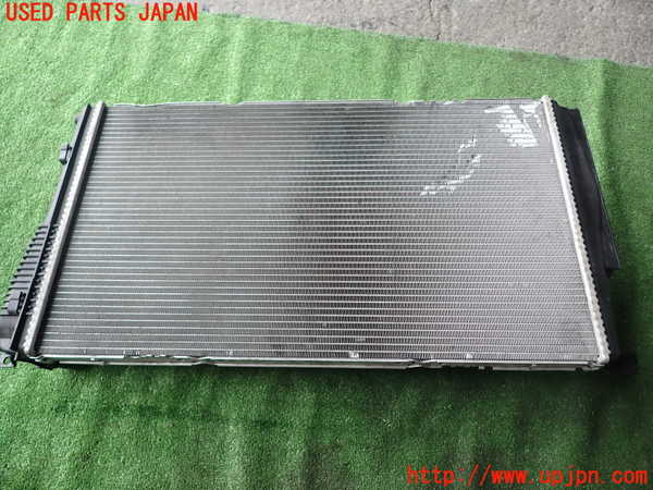 1UPJ-9230792321]BMW 320i(3B20)ラジエーター1 中古_5