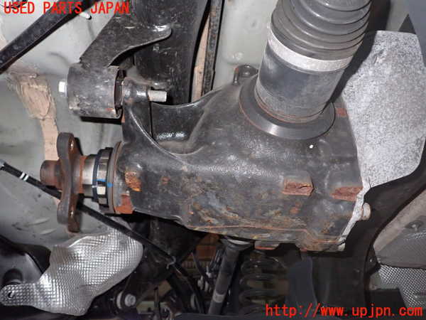 1UPJ-9230794355]BMW 320i(3B20)リアデフ 中古_2