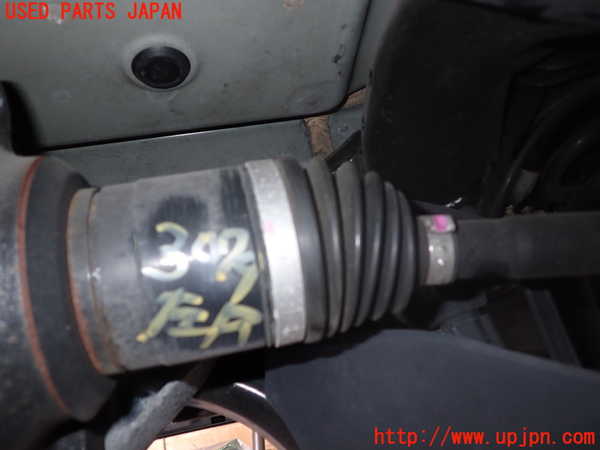 1UPJ-9230794025]BMW 320i(3B20)左リアドライブシャフト 中古_2