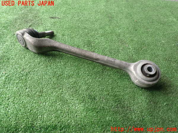 1UPJ-9230795176]BMW 320i(3B20)右フロントロアアーム1 中古_2
