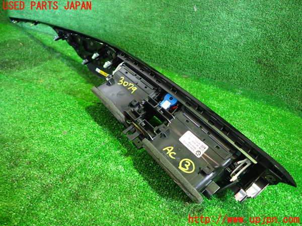 1UPJ-9230797528]BMW 320i(3B20)エアコン吹き出し口3 (真中) 中古_5