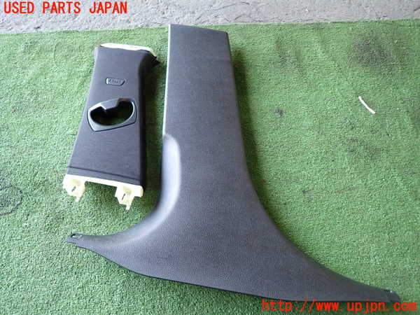 1UPJ-9230797670]BMW 320i(3B20)左センターピラートリム 中古_3