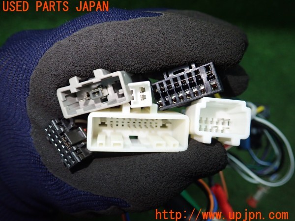 3UPJ=9230800512]セレナ e-POWER(HFC27))社外 オーディオ ハーネス 中古_3
