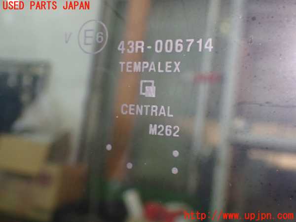 1UPJ-9230801382]セレナ e-POWER C27系(HFC27)左クォーターガラス (43R-006714 M262) 中古_3
