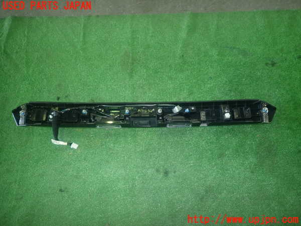 1UPJ-9230801559]セレナ e-POWER C27系(HFC27)リアフィニッシャー 中古_2