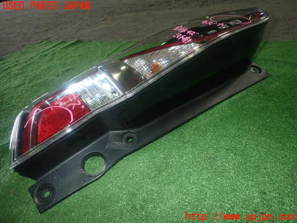 1UPJ-9230801536]セレナ e-POWER C27系(HFC27)左テールランプ 中古_2