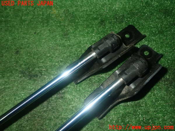 1UPJ-9230801586]セレナ e-POWER C27系(HFC27)バックドアガラスダンパー 中古_3