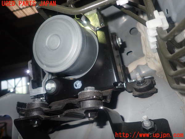 1UPJ-9230804040]セレナ e-POWER C27系(HFC27)ABSアクチュエーター 中古_2