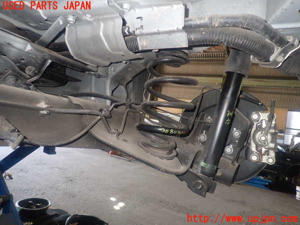 1UPJ-9230805380]セレナ e-POWER C27系(HFC27)リアアクスルビーム 中古_3