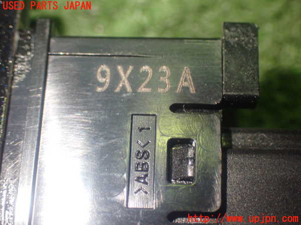 1UPJ-9230806307]セレナ e-POWER C27系(HFC27)スイッチ2 (インテリジェントアラウンドビューモニター) 中古_4