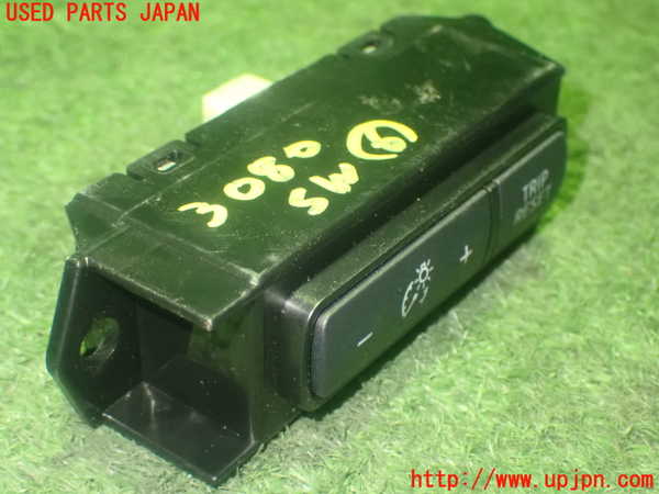 1UPJ-9230806311]セレナ e-POWER C27系(HFC27)スイッチ6 (メーター照度/トリップリセット) 中古_2