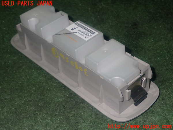 1UPJ-9230806313]セレナ e-POWER C27系(HFC27)スイッチ8 (リアエアコン) 中古_2