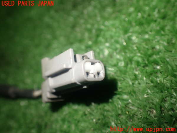1UPJ-9230806383]セレナ e-POWER C27系(HFC27)センサー3 (ABSセンサー 右前) 中古_3