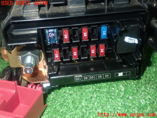 1UPJ-9230806741]セレナ e-POWER C27系(HFC27)ヒューズボックス1 中古_4