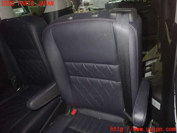 1UPJ-9230807175]セレナ e-POWER C27系(HFC27)左2列目シート 中古_2