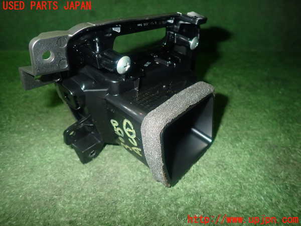 1UPJ-9230807526]セレナ e-POWER C27系(HFC27)エアコン吹き出し口1 右 中古_2