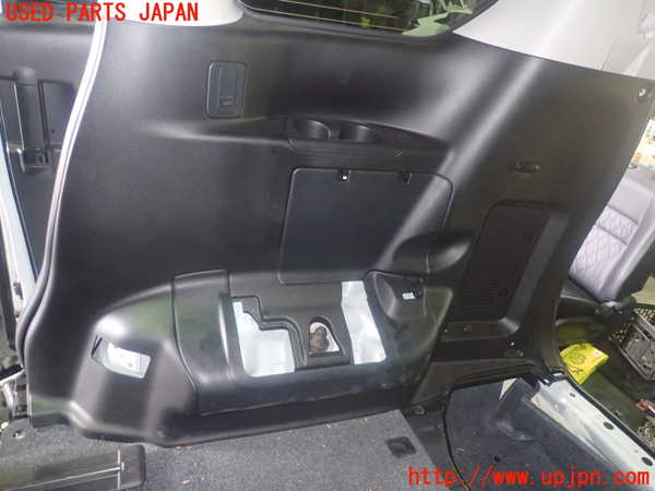 1UPJ-9230807675]セレナ e-POWER C27系(HFC27)右リアピラートリム 中古_3
