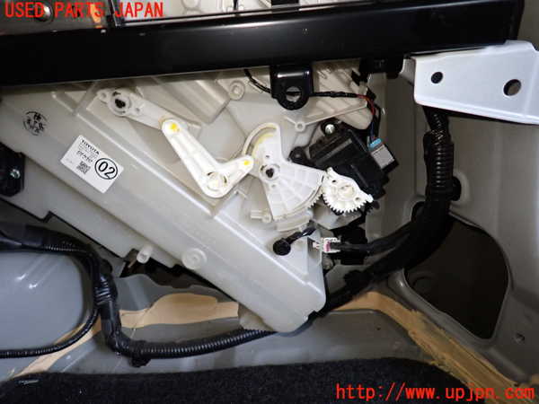 1UPJ-9230816082]ヴェルファイア(ANH20W)エバポレーター2 (リヤ) 中古_3