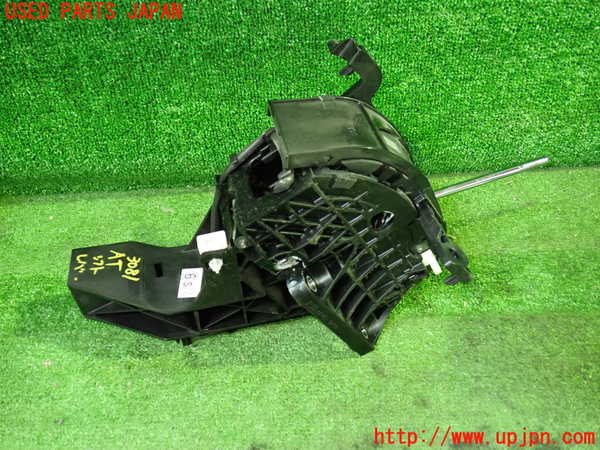 1UPJ-9230817555]ヴェルファイア(ANH20W)ATシフトレバー 中古_2
