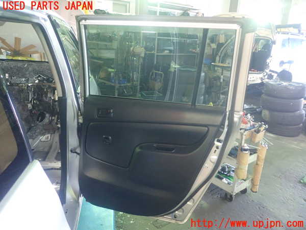 1UPJ-9230821290]サクシード バン ハイブリッド(NHP160V)右後ドア NSG M31Q8 中古_5