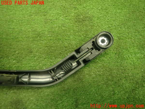 1UPJ-9230821661]サクシード バン ハイブリッド(NHP160V)リアワイパーアーム1 中古_5