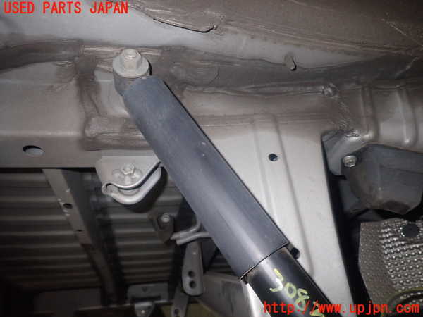 1UPJ-9230825070]サクシード バン ハイブリッド(NHP160V)右リアショックアブソーバー 中古_3