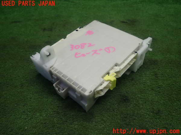 1UPJ-9230826741]サクシード バン ハイブリッド(NHP160V)ヒューズボックス1 中古_2