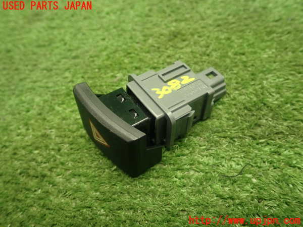 1UPJ-9230826290]サクシード バン ハイブリッド(NHP160V)ハザードスイッチ 中古_2