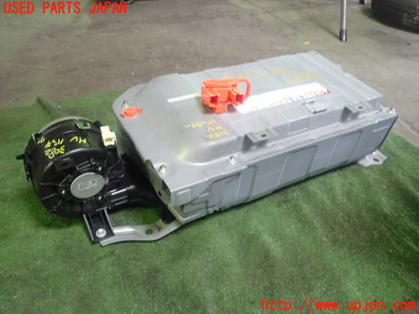 1UPJ-9230826911]サクシード バン ハイブリッド(NHP160V)ハイブリッドバッテリー1 中古_2