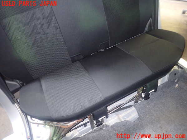 1UPJ-9230827385]サクシード バン ハイブリッド(NHP160V)リアシート 中古_3