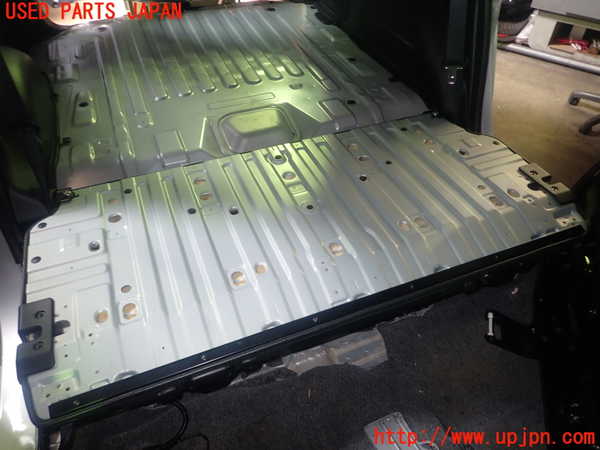 1UPJ-9230827385]サクシード バン ハイブリッド(NHP160V)リアシート 中古_4