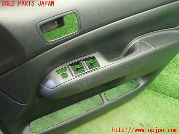 1UPJ-9230821234]サクシード バン ハイブリッド(NHP160V)右前ドア内張り 中古_2